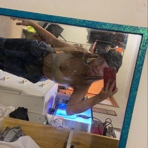 Meet your Posher, Isabella